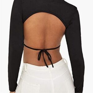 Set of 2- Long Sleeve Open Back Tie Crop Top - Black and Cream